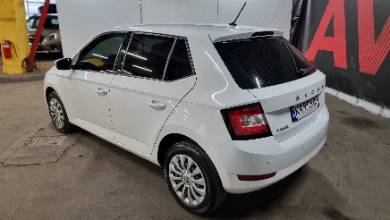 Skoda Fabia photo-4